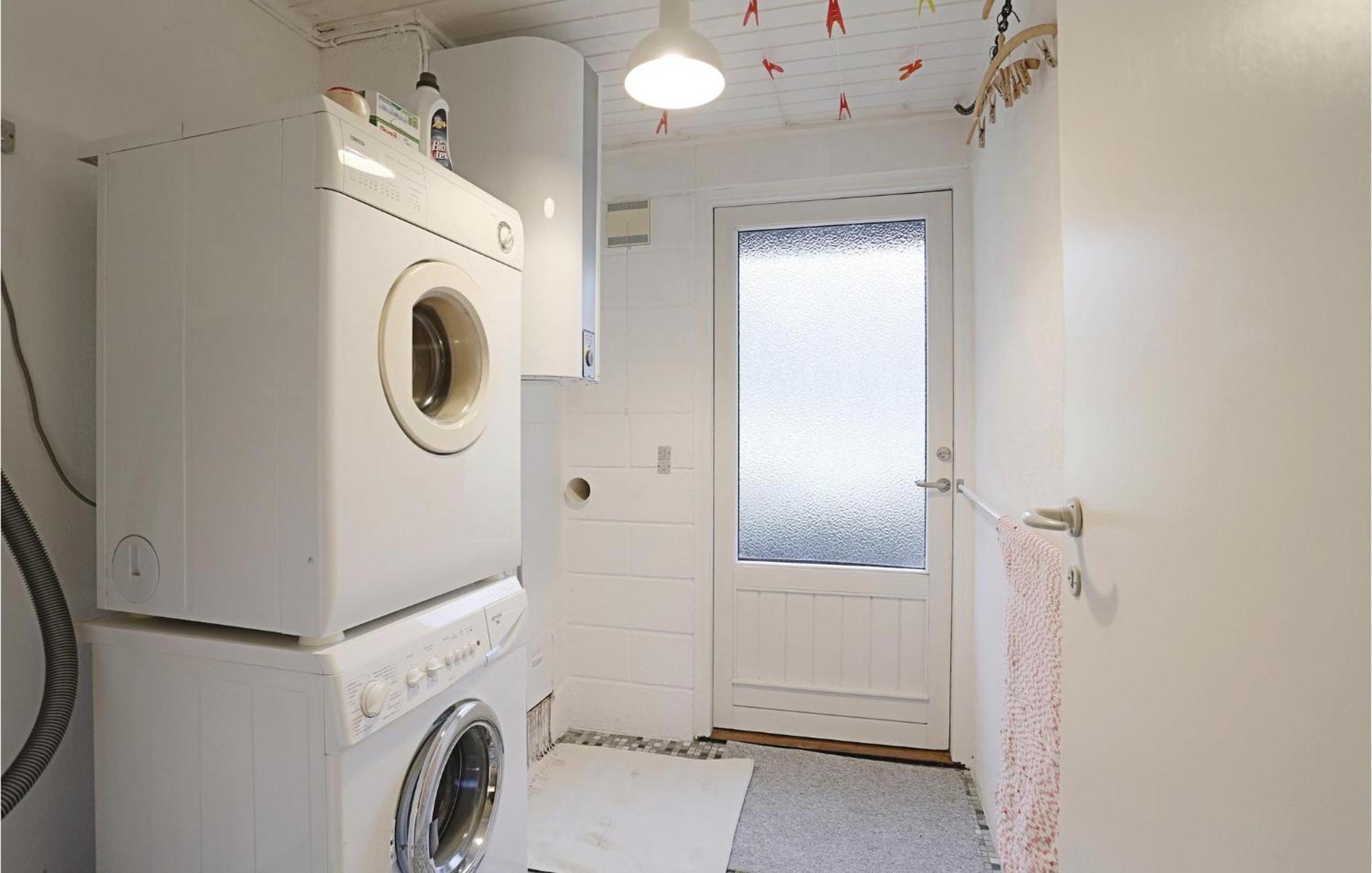 3 Bedroom Cozy Home In Nex Spidsegard Экстерьер фото